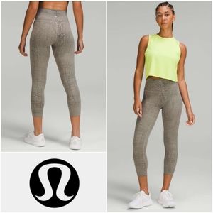 LULULEMON 16 Wunder Train High-Rise Crop 23" Thread Dye Rover Black Size 16